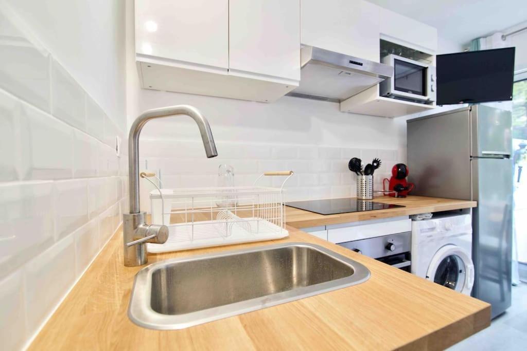 Le Dyonisos Et Piscine Apartment La Seyne-sur-Mer Ngoại thất bức ảnh