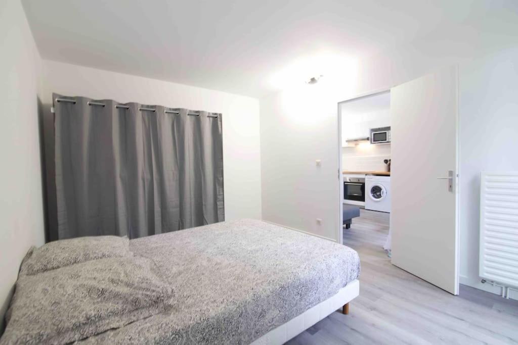 Le Dyonisos Et Piscine Apartment La Seyne-sur-Mer Ngoại thất bức ảnh